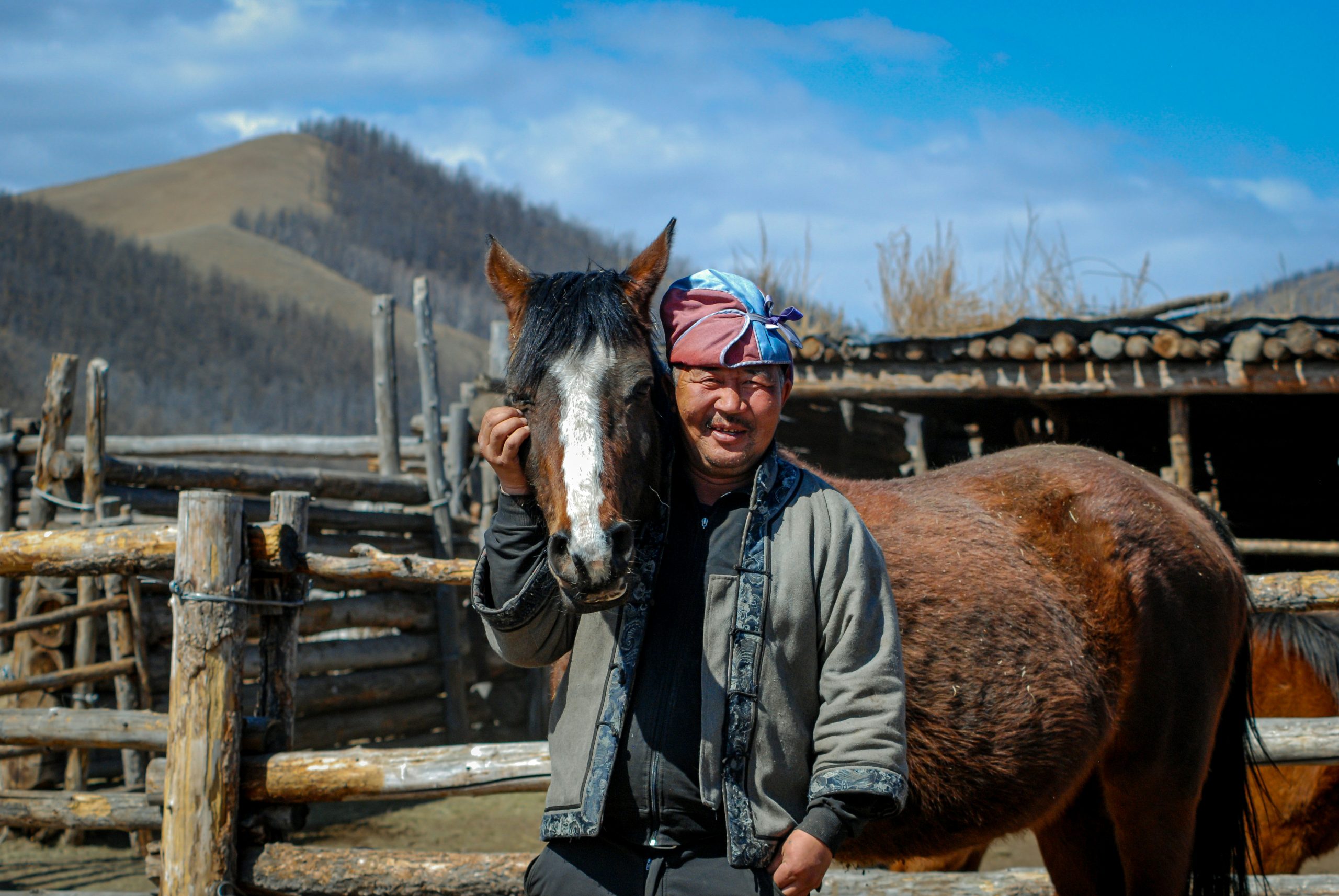 Nomadic Encounters
